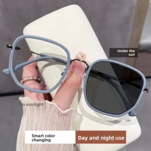 Men's Tr90 Sunglasses Blue Light Trendy and Stylish