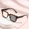 No-Makeup Look Women Large Frame Slimming Photochromic Polarized Blue