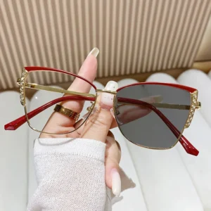 Photochromic Blue Light Glasses, Cat-eye Shape, Glasses, Suitable for